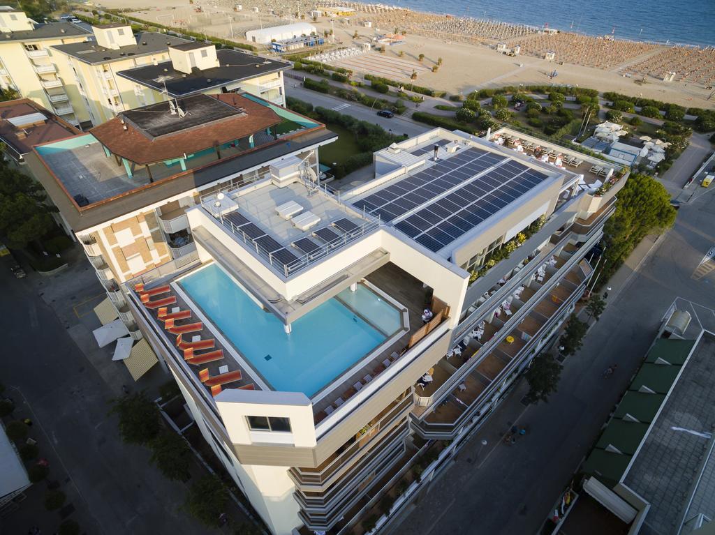 Hotel Ambassador Bibione Exterior foto