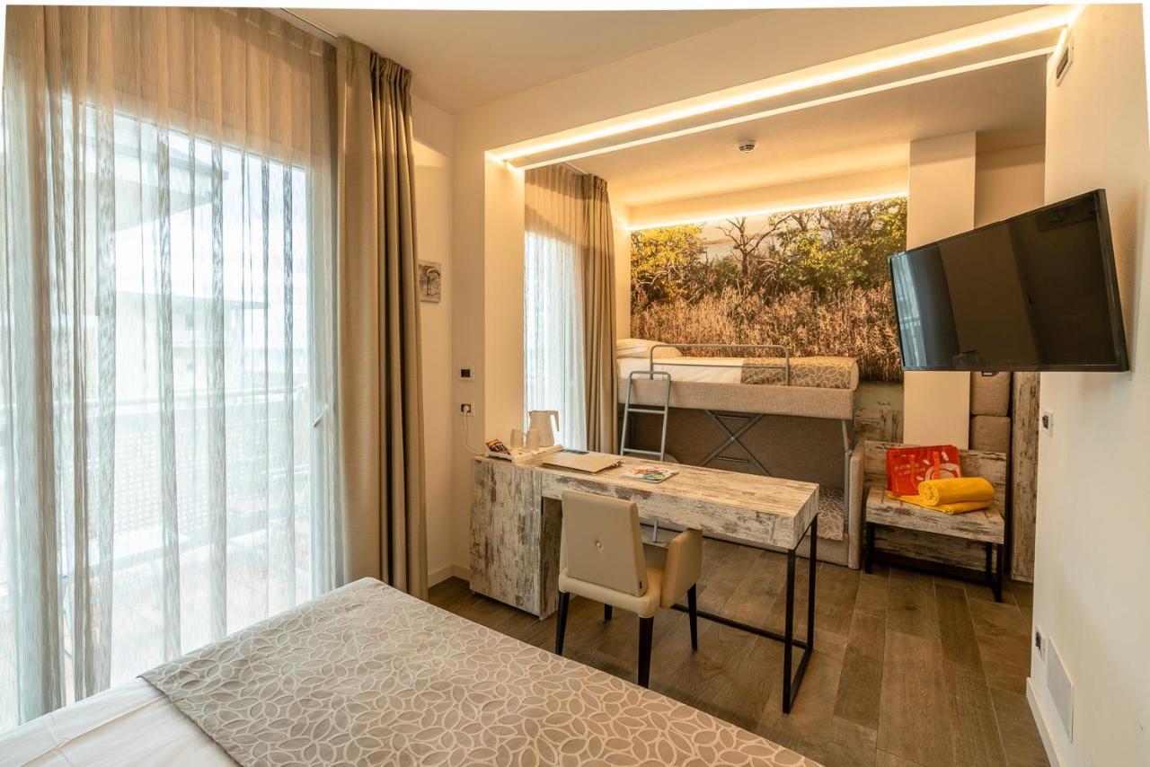 Hotel Ambassador Bibione Exterior foto